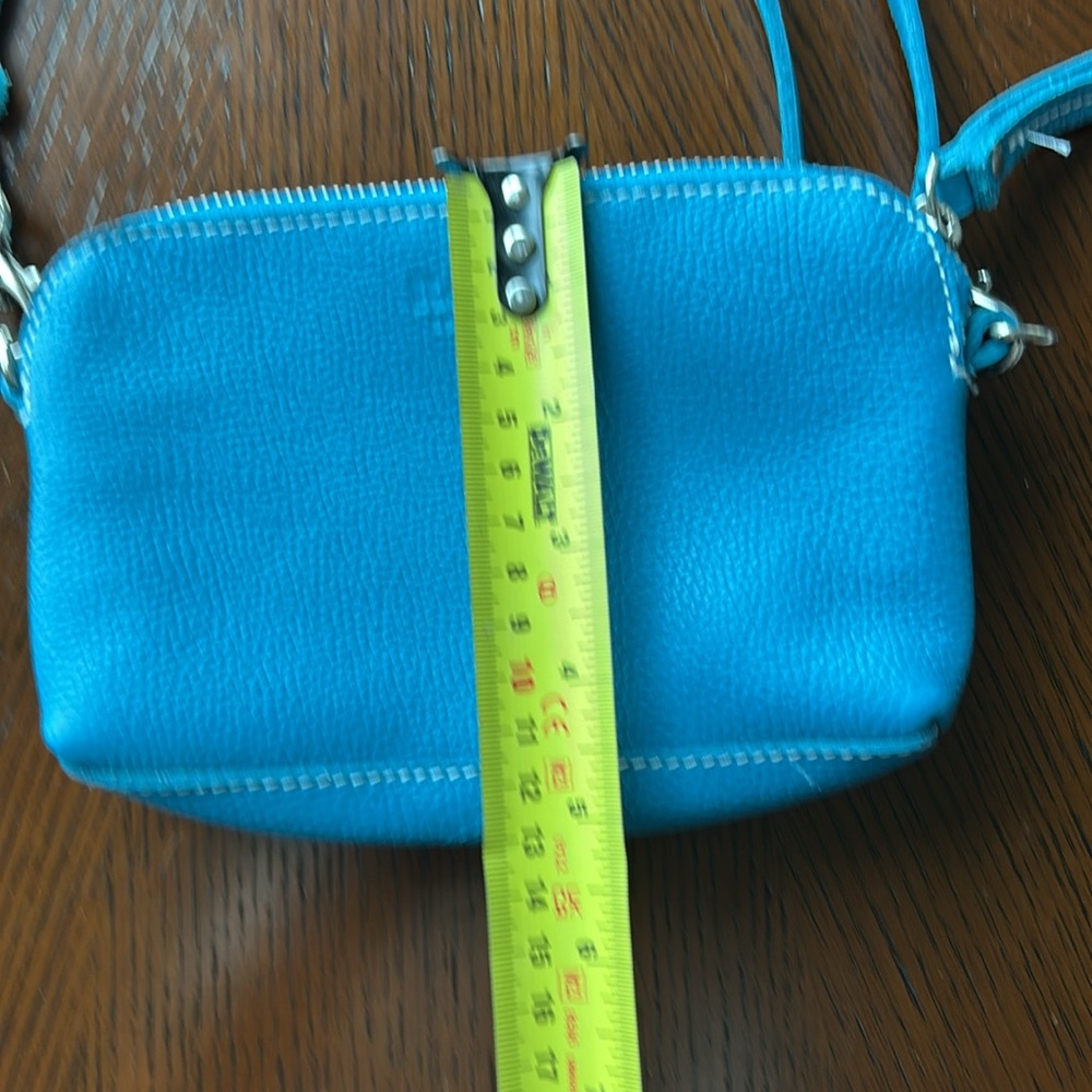 ROOTS mini crossbody/wristlet purse - Picture 6 of 7